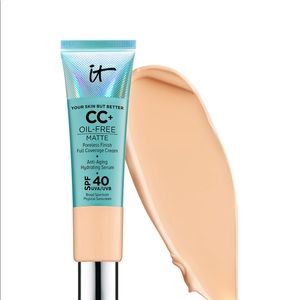 BNIB IT Cosmetics CC Oil Free Matte Medium